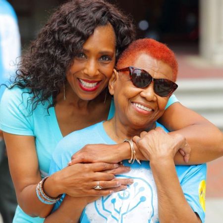 Dawnn Lewis with her mother, Joyce Lewis on her social media. 